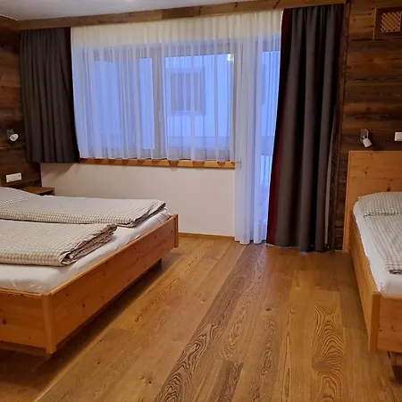 & Schwarzenbacher Sonja & Konrad Πανσιόν Kleinarl
