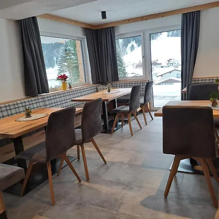 & Schwarzenbacher Sonja & Konrad Penzion Kleinarl