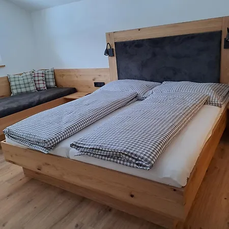 Penzion & Schwarzenbacher Sonja & Konrad