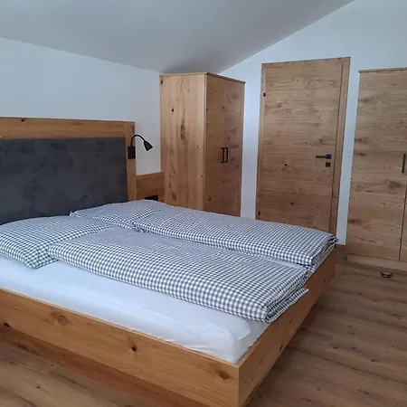 & Schwarzenbacher Sonja & Konrad