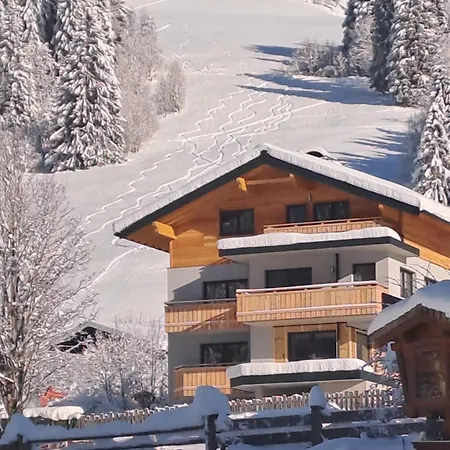 Penzion & Schwarzenbacher Sonja & Konrad 3*