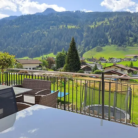 & Schwarzenbacher Sonja & Konrad Kleinarl